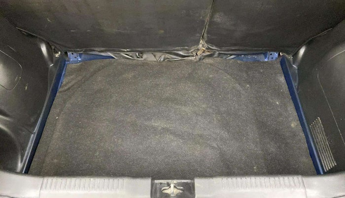 2018 Maruti Swift ZDI AMT, Diesel, Automatic, 92,237 km, Boot Inside