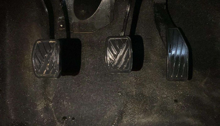 2019 Maruti IGNIS SIGMA 1.2, Petrol, Manual, 91,008 km, Pedals