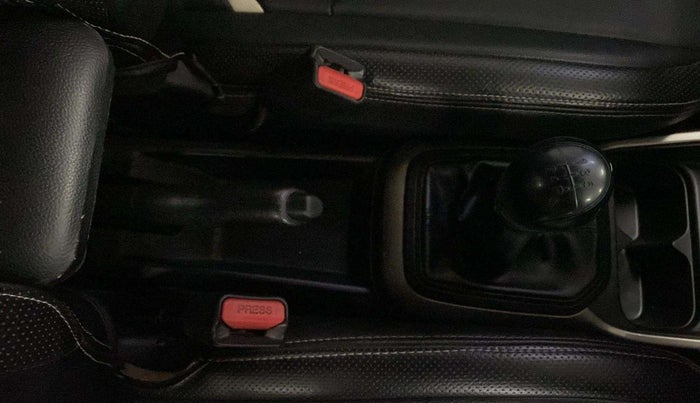 2019 Maruti IGNIS SIGMA 1.2, Petrol, Manual, 91,008 km, Gear Lever