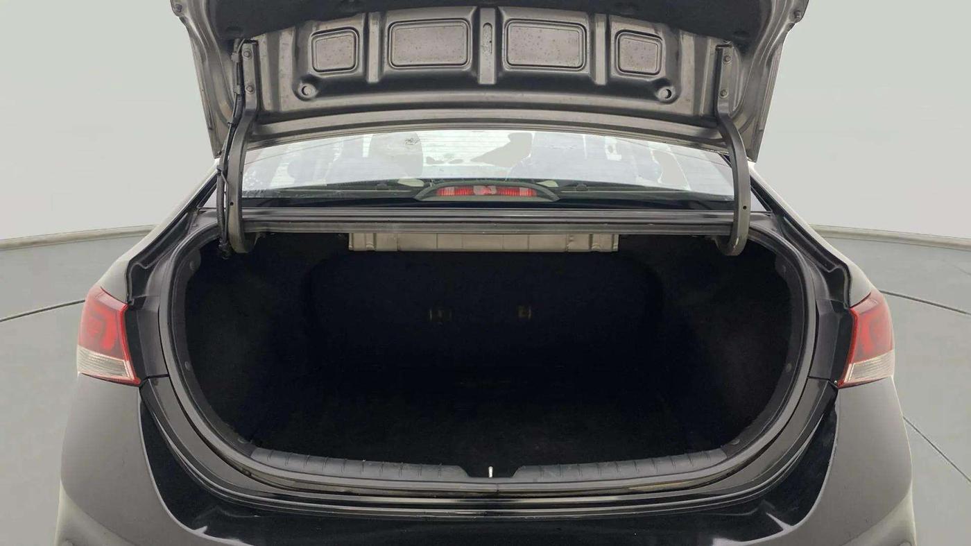 2019 Hyundai Verna 1.6 SX (O) CRDI MT, Diesel, Manual, 66,334 km, Boot Open Zoomed View