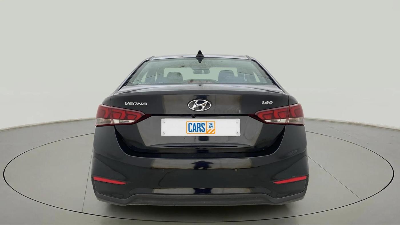 2019 Hyundai Verna 1.6 SX (O) CRDI MT, Diesel, Manual, 66,334 km, Back/Rear