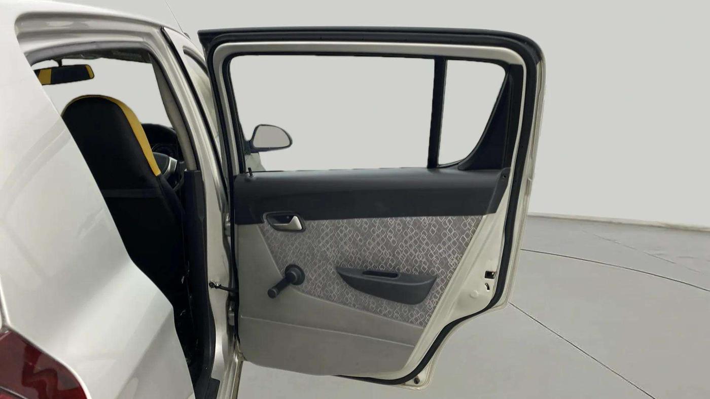 2016 Maruti Alto 800 VXI, Petrol, Manual, 27,220 km, RHS Rear Door