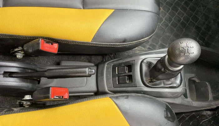 2016 Maruti Alto 800 VXI, Petrol, Manual, 27,220 km, Gear Lever