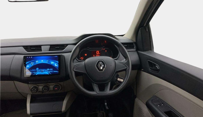 2021 Renault TRIBER RXE MT, Petrol, Manual, 67,771 km, Steering Wheel Close Up