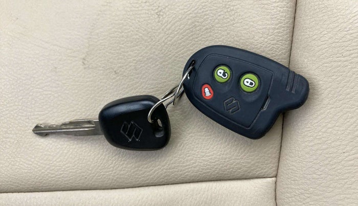 2016 Maruti Ritz VXI ABS AMT, Petrol, Automatic, 22,139 km, Key Close Up