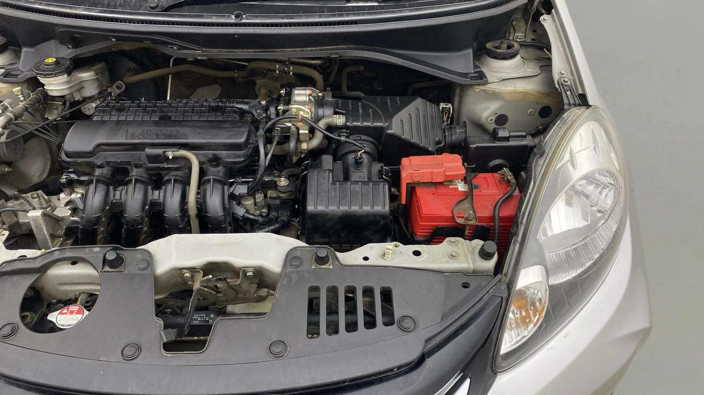 2018 Honda Brio VX AT, Petrol, Automatic, 63,183 km, Engine View - Left