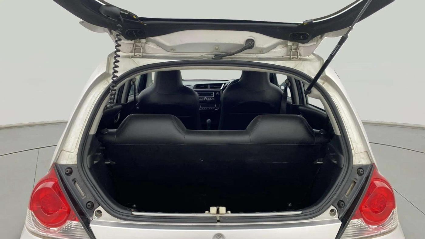 2018 Honda Brio VX AT, Petrol, Automatic, 63,183 km, Boot Open Zoomed View