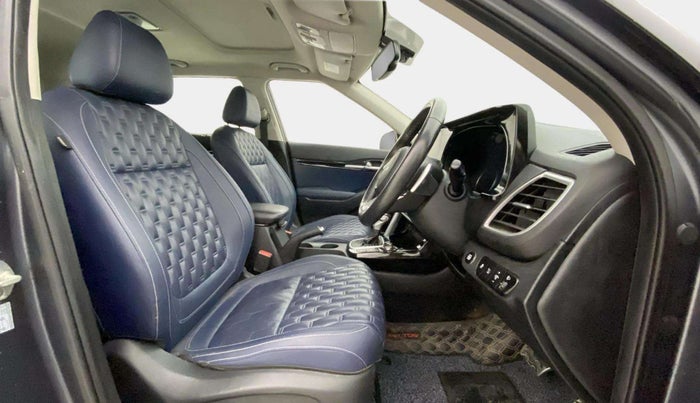 2022 KIA SELTOS X LINE 1.4 PETROL DCT, Petrol, Automatic, 43,382 km, Right Side Front Door Cabin
