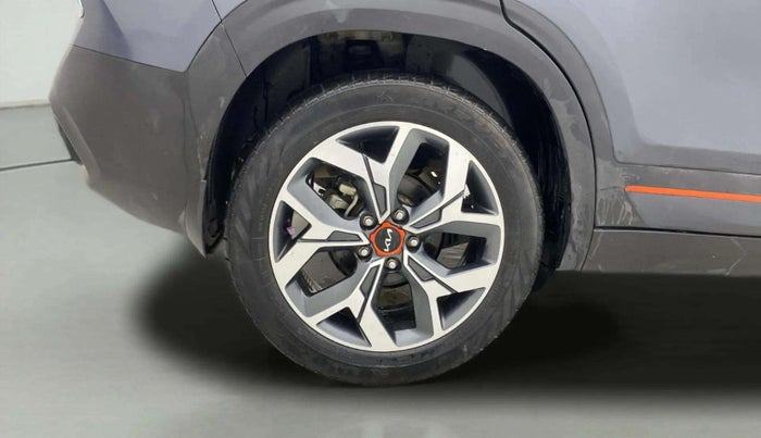 2022 KIA SELTOS X LINE 1.4 PETROL DCT, Petrol, Automatic, 43,382 km, Right Rear Wheel