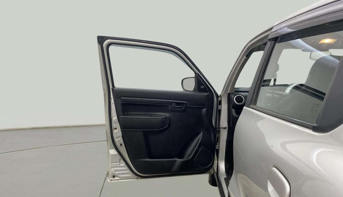 2021 Maruti S PRESSO VXI+, Petrol, Manual, 17,720 km, LHS Front Door