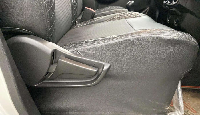 2021 Maruti S PRESSO VXI+, Petrol, Manual, 17,720 km, Driver Side Adjustment Panel