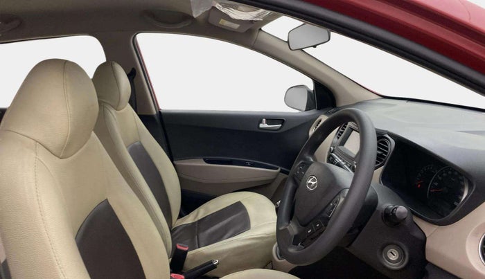 2017 Hyundai Grand i10 SPORTZ 1.2 KAPPA VTVT, Petrol, Manual, 1,02,386 km, Right Side Front Door Cabin