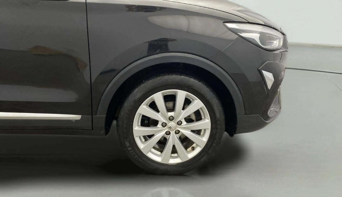 2022 MG ASTOR SMART 1.5 MT, Petrol, Manual, 75,681 km, Right Front Wheel