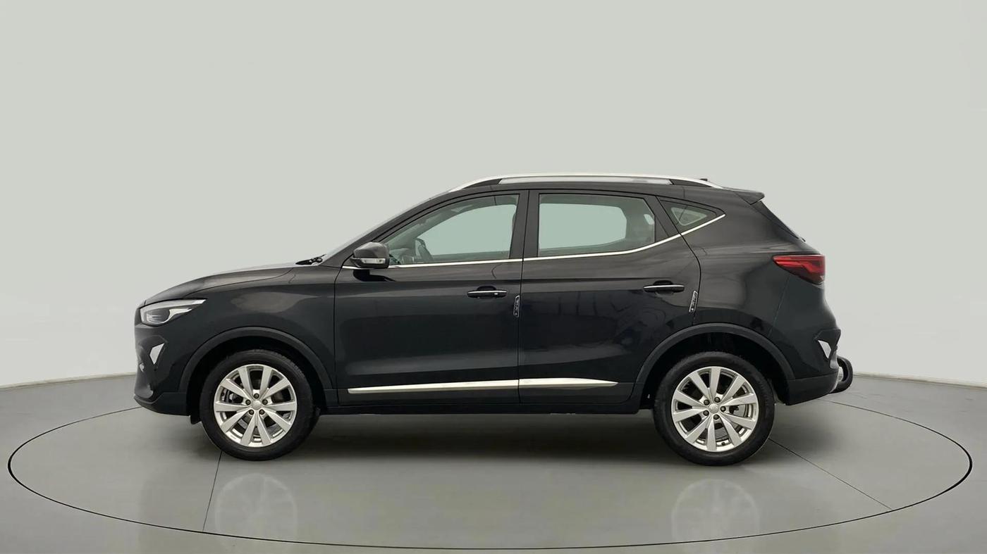 2022 MG ASTOR SMART 1.5 MT, Petrol, Manual, 75,699 km, Left Side