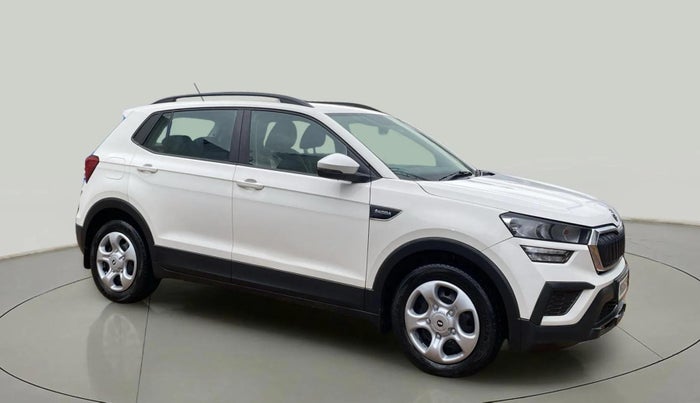 2021 Skoda KUSHAQ ACTIVE 1.0L TSI MT, Petrol, Manual, 66,298 km, Right Front Diagonal