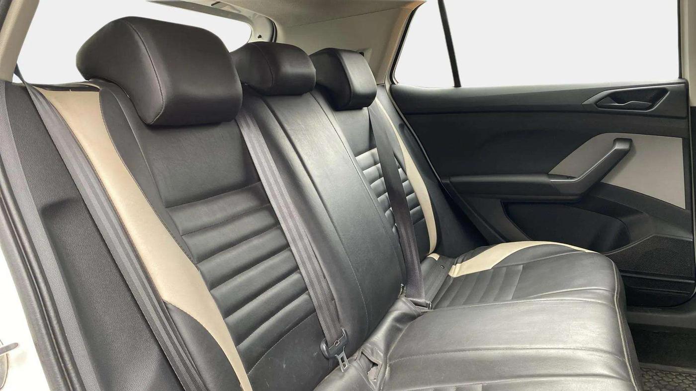 2021 Skoda KUSHAQ ACTIVE 1.0L TSI MT, Petrol, Manual, 66,640 km, Right Side Rear Door Cabin