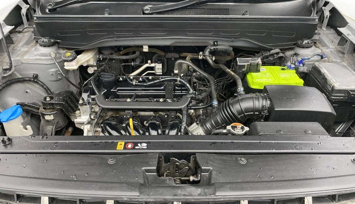 2021 Hyundai VENUE S 1.2, Petrol, Manual, 32,906 km, Engine View