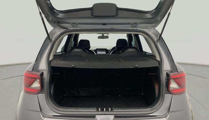 2021 Hyundai VENUE S 1.2, Petrol, Manual, 32,906 km, Boot Open Zoomed View