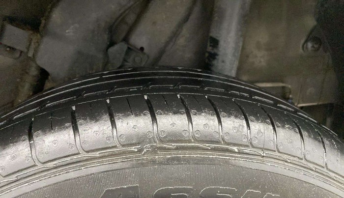 2021 Hyundai VENUE S 1.2, Petrol, Manual, 32,906 km, Left Rear Tyre Tread