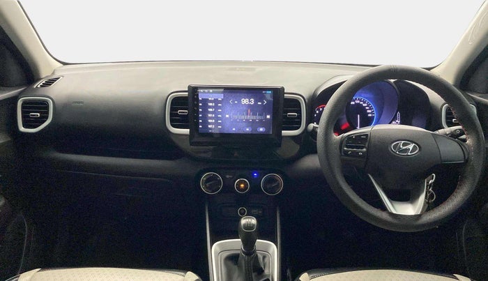 2021 Hyundai VENUE S 1.2, Petrol, Manual, 32,906 km, Dashboard