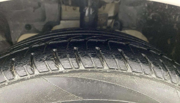 2019 Ford New Figo TITANIUM1.5 DIESEL, Diesel, Manual, 64,844 km, Left Front Tyre Tread