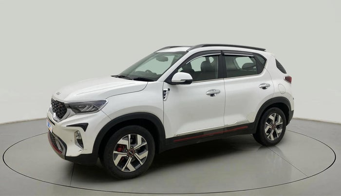 2022 KIA SONET GTX PLUS 1.5, Diesel, Manual, 21,712 km, Left Front Diagonal