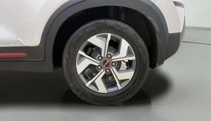 2022 KIA SONET GTX PLUS 1.5, Diesel, Manual, 21,712 km, Left Rear Wheel