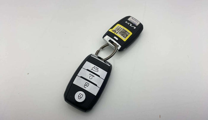 2022 KIA SONET GTX PLUS 1.5, Diesel, Manual, 21,712 km, Key Close Up