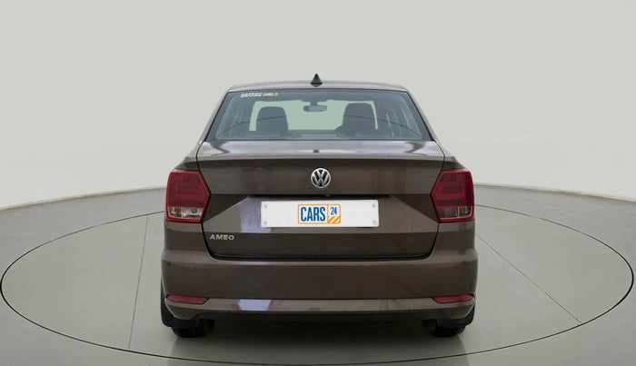 2016 Volkswagen Ameo HIGHLINE1.2L, Petrol, Manual, 72,105 km, Back/Rear