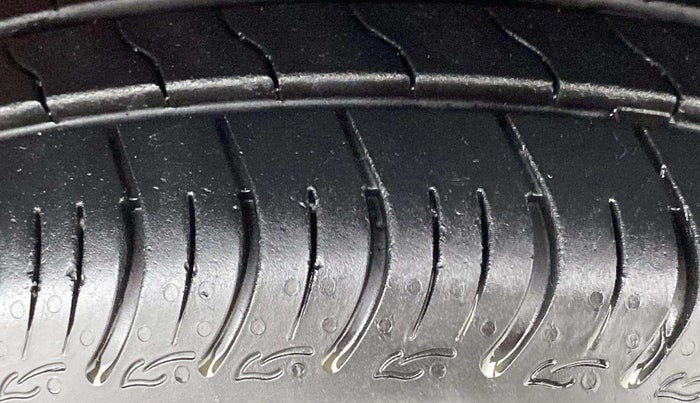 2024 Maruti New Wagon-R ZXI 1.2 AMT, Petrol, Automatic, 16,455 km, Right Front Tyre Tread