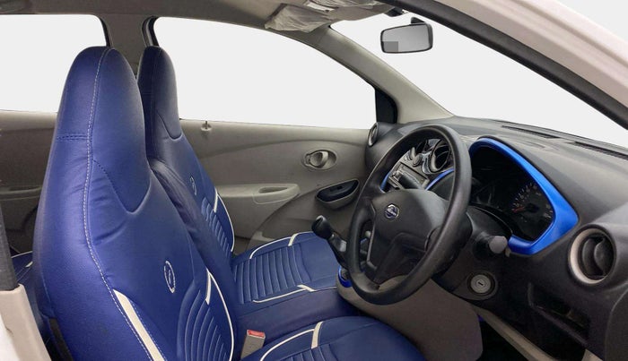 2017 Datsun Go T, Petrol, Manual, 12,885 km, Right Side Front Door Cabin
