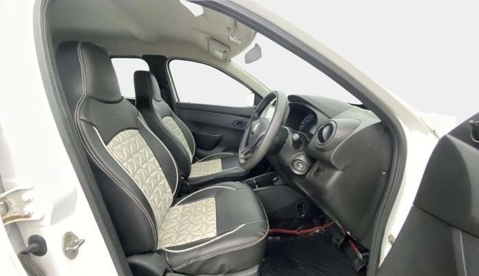 2024 Renault Kwid RXL(O) 1.0L AMT, Petrol, Automatic, 8,676 km, Right Side Front Door Cabin
