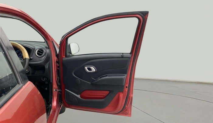 2018 Datsun Redi Go S, Petrol, Manual, 42,115 km, RHS Front Door