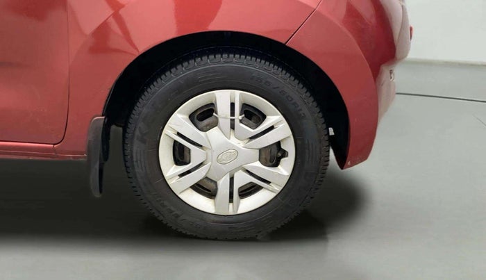 2018 Datsun Redi Go S, Petrol, Manual, 42,115 km, Right Front Wheel