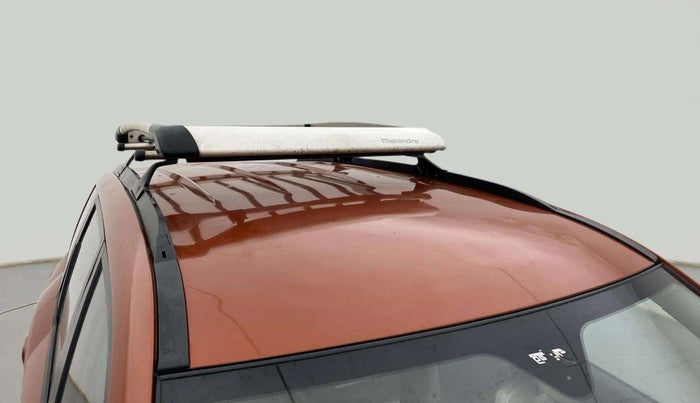 2015 Mahindra XUV500 W8, Diesel, Manual, 77,513 km, Roof