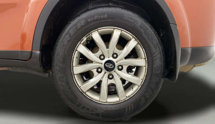 2015 Mahindra XUV500 W8, Diesel, Manual, 77,513 km, Left Rear Wheel