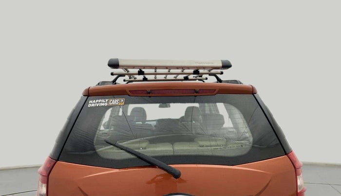 2015 Mahindra XUV500 W8, Diesel, Manual, 77,513 km, Rear Windshield
