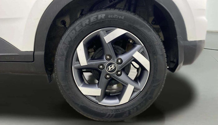 2021 Hyundai VENUE SX 1.5 (O) EXECUTIVE CRDI, Diesel, Manual, 37,794 km, Left Rear Wheel