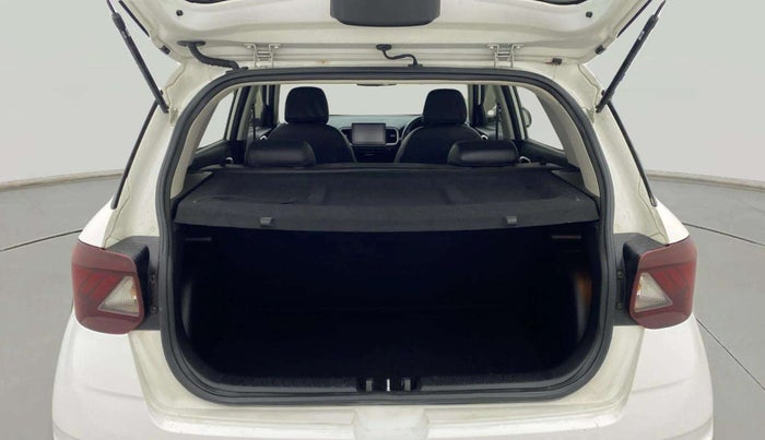 2021 Hyundai VENUE SX 1.5 (O) EXECUTIVE CRDI, Diesel, Manual, 37,794 km, Boot Open Zoomed View