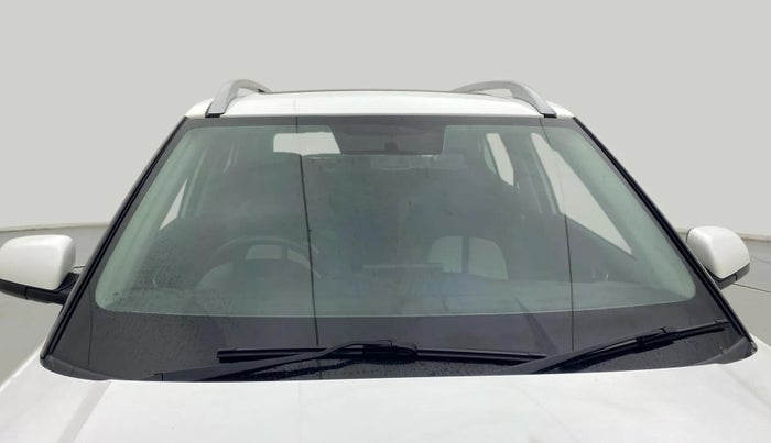 2021 Hyundai VENUE SX 1.5 (O) EXECUTIVE CRDI, Diesel, Manual, 37,794 km, Front Windshield