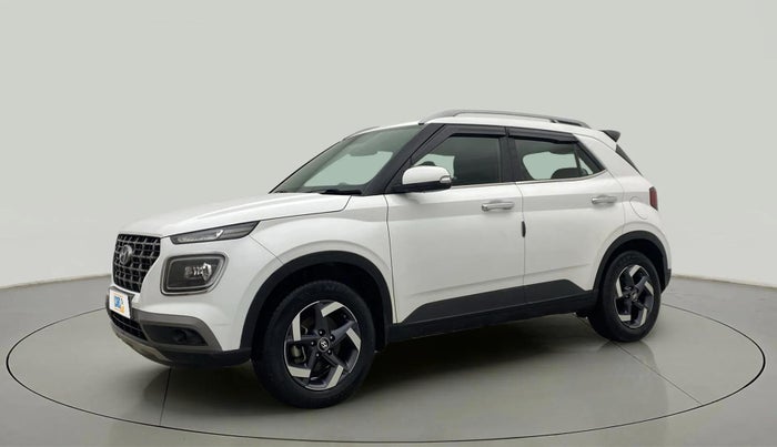 2021 Hyundai VENUE SX 1.5 (O) EXECUTIVE CRDI, Diesel, Manual, 37,794 km, Left Front Diagonal