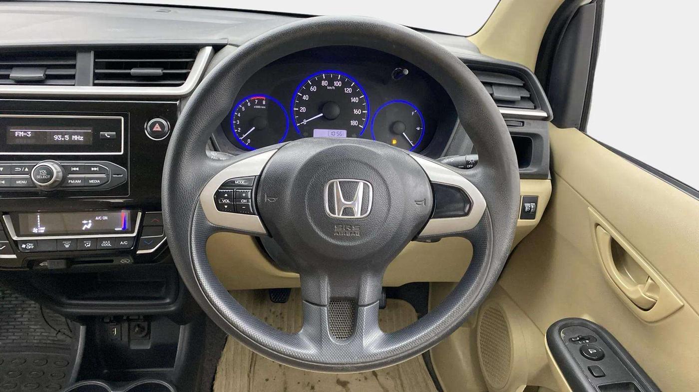 2017 Honda Amaze 1.2L I-VTEC S, Petrol, Manual, 41,064 km, Steering Wheel Close Up