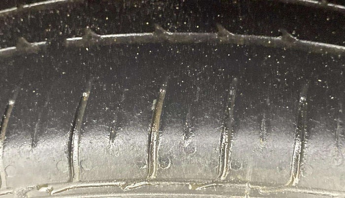 2017 Maruti Baleno RS 1.0 PETROL, Petrol, Manual, 79,982 km, Right Rear Tyre Tread