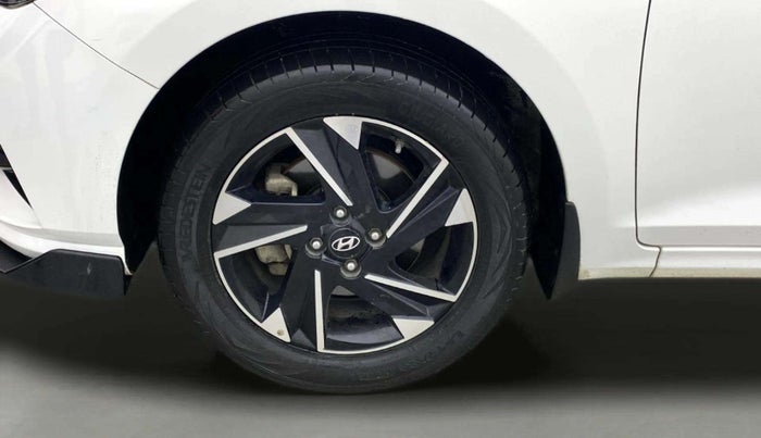 2022 Hyundai Verna SX (O) 1.0 TURBO DCT, Petrol, Automatic, 58,231 km, Left Front Wheel