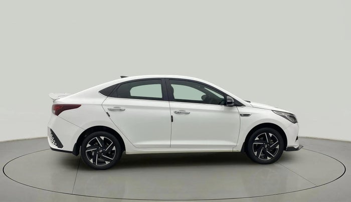 2022 Hyundai Verna SX (O) 1.0 TURBO DCT, Petrol, Automatic, 58,231 km, Right Side View