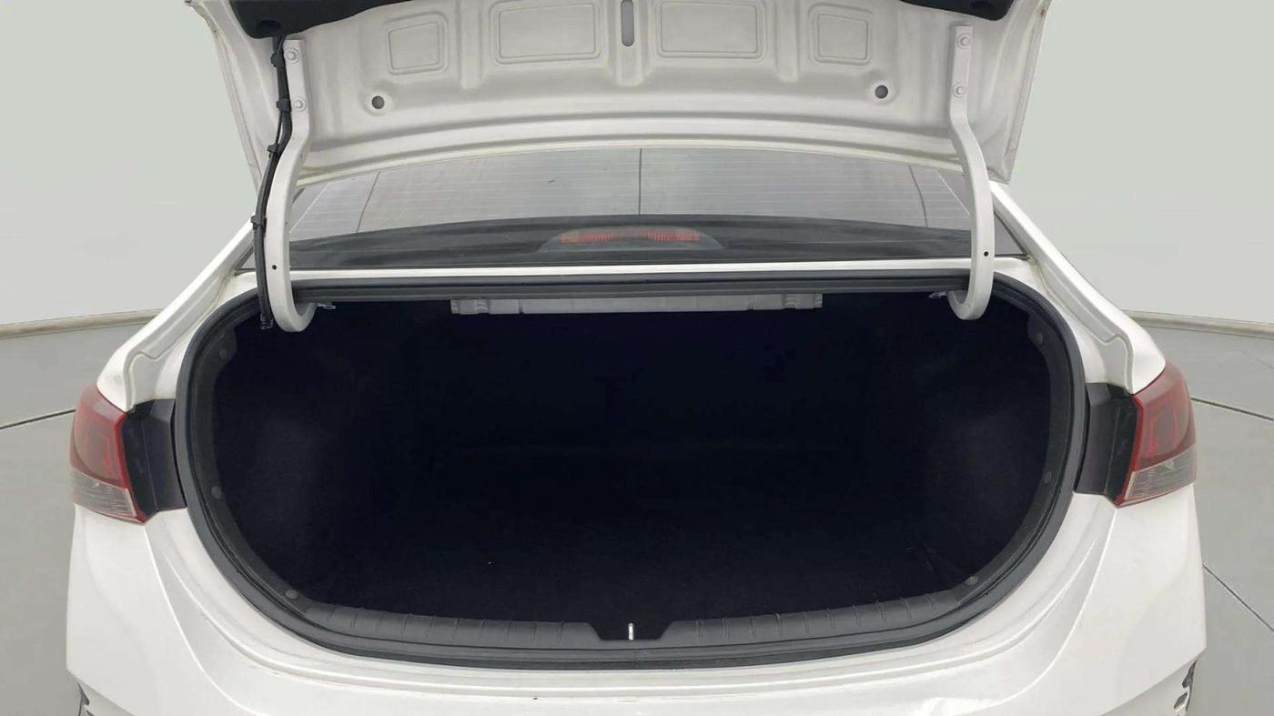 2022 Hyundai Verna SX (O) 1.0 TURBO DCT, Petrol, Automatic, 58,231 km, Boot Open Zoomed View