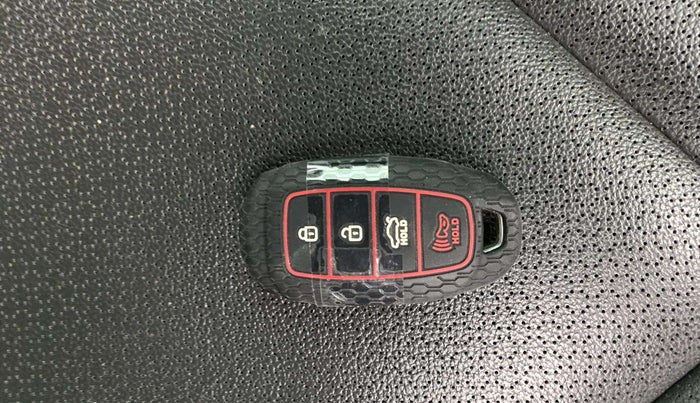 2022 Hyundai Verna SX (O) 1.0 TURBO DCT, Petrol, Automatic, 58,231 km, Key Close Up