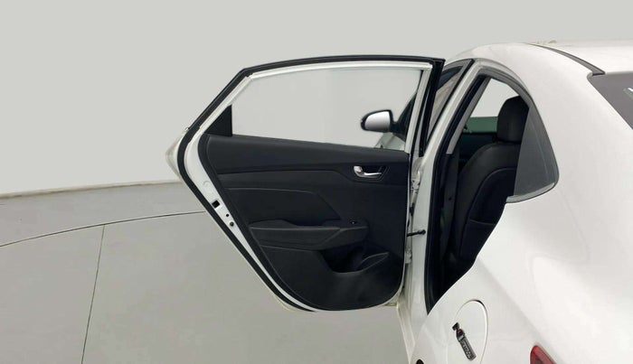 2022 Hyundai Verna SX (O) 1.0 TURBO DCT, Petrol, Automatic, 58,231 km, LHS Rear Door