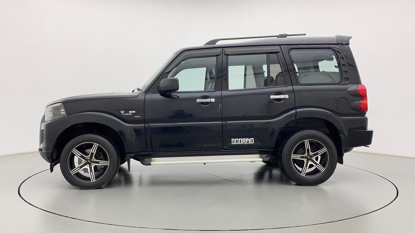2019 Mahindra Scorpio S5, Diesel, Manual, 74,040 km, Left Side