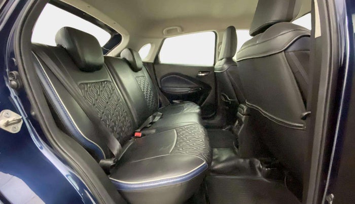 2022 Maruti Baleno ALPHA 1.2 AGS, Petrol, Automatic, 33,959 km, Right Side Rear Door Cabin